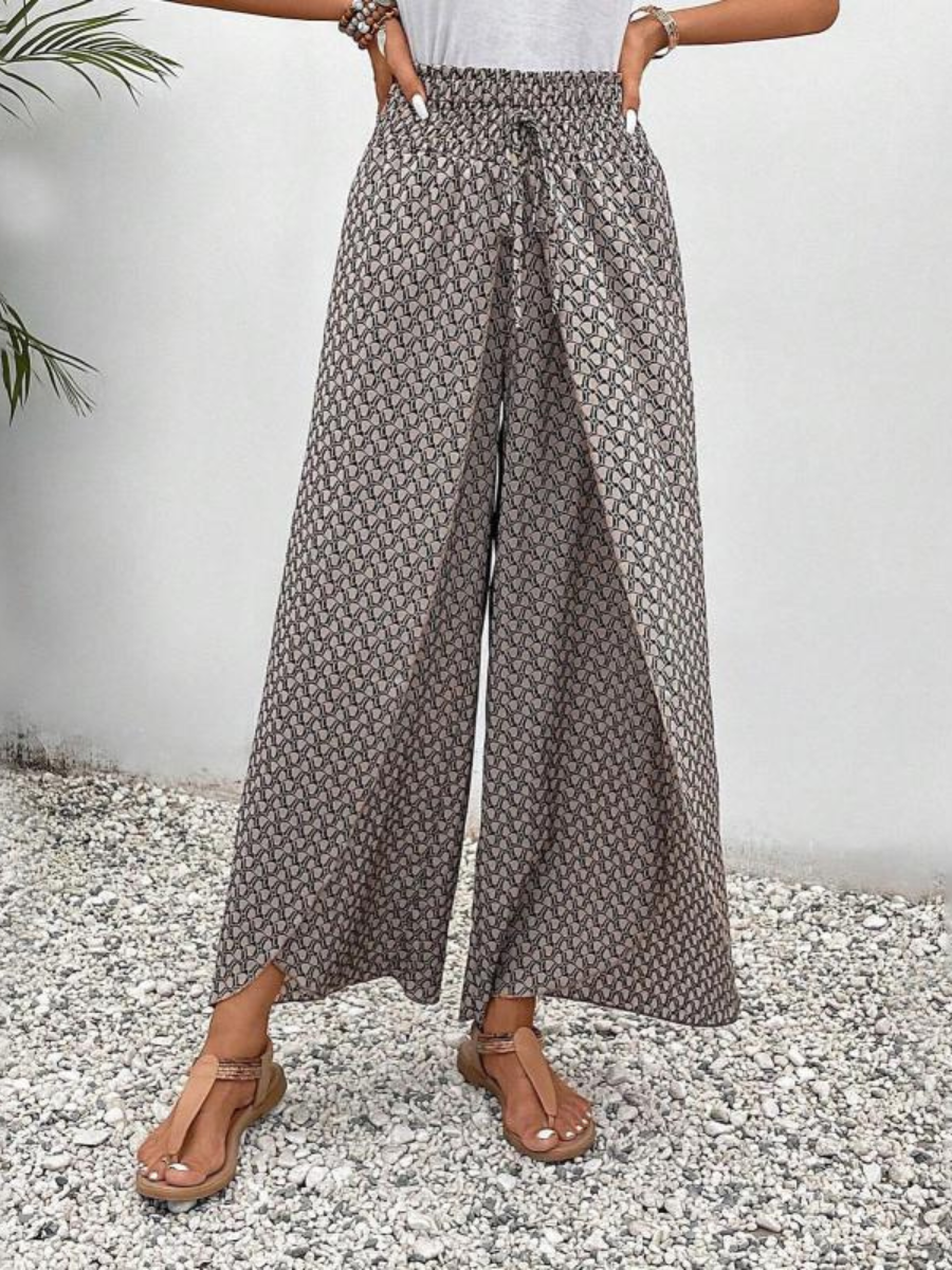 Wide casual trousers