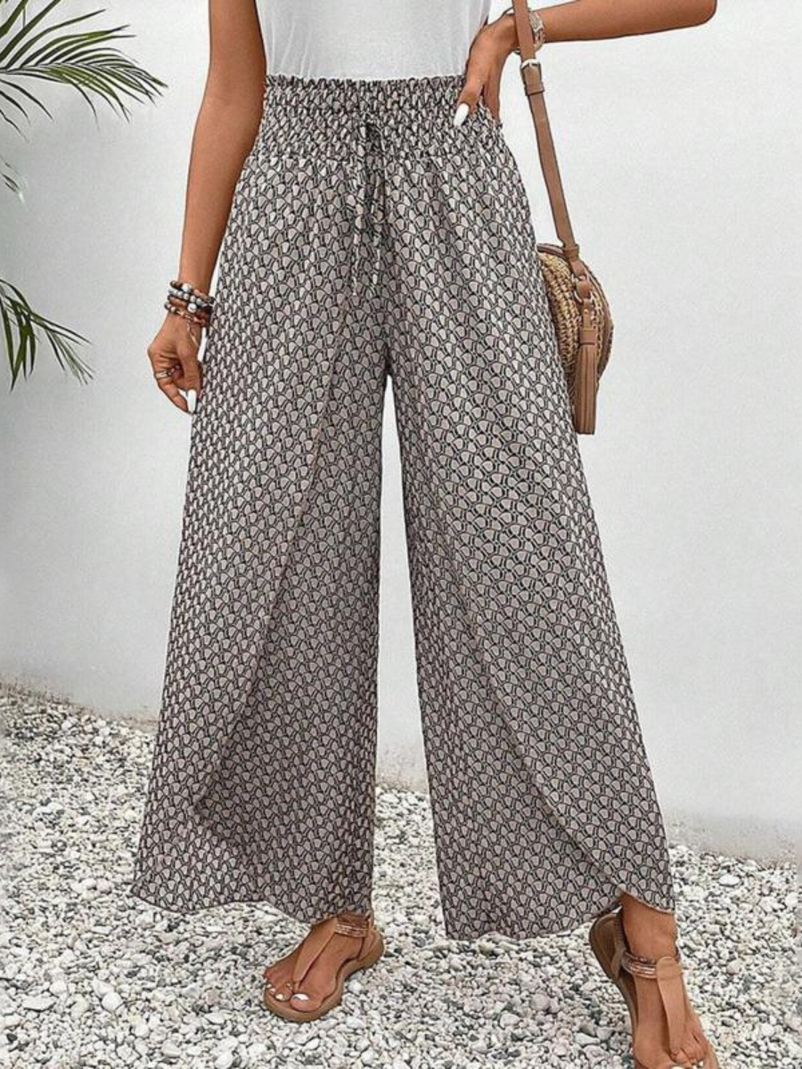 Wide casual trousers