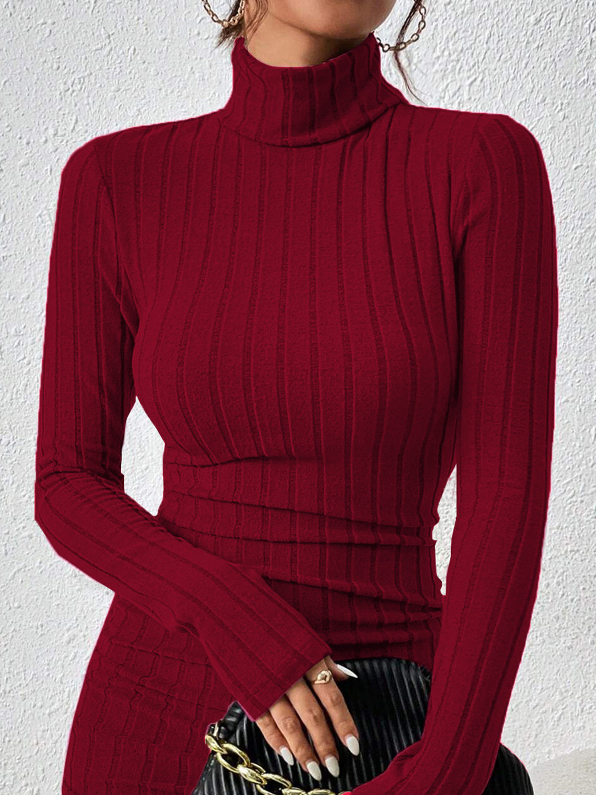 Hip-covering ribbed dress