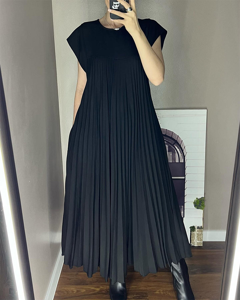 Elegant sleeveless dress