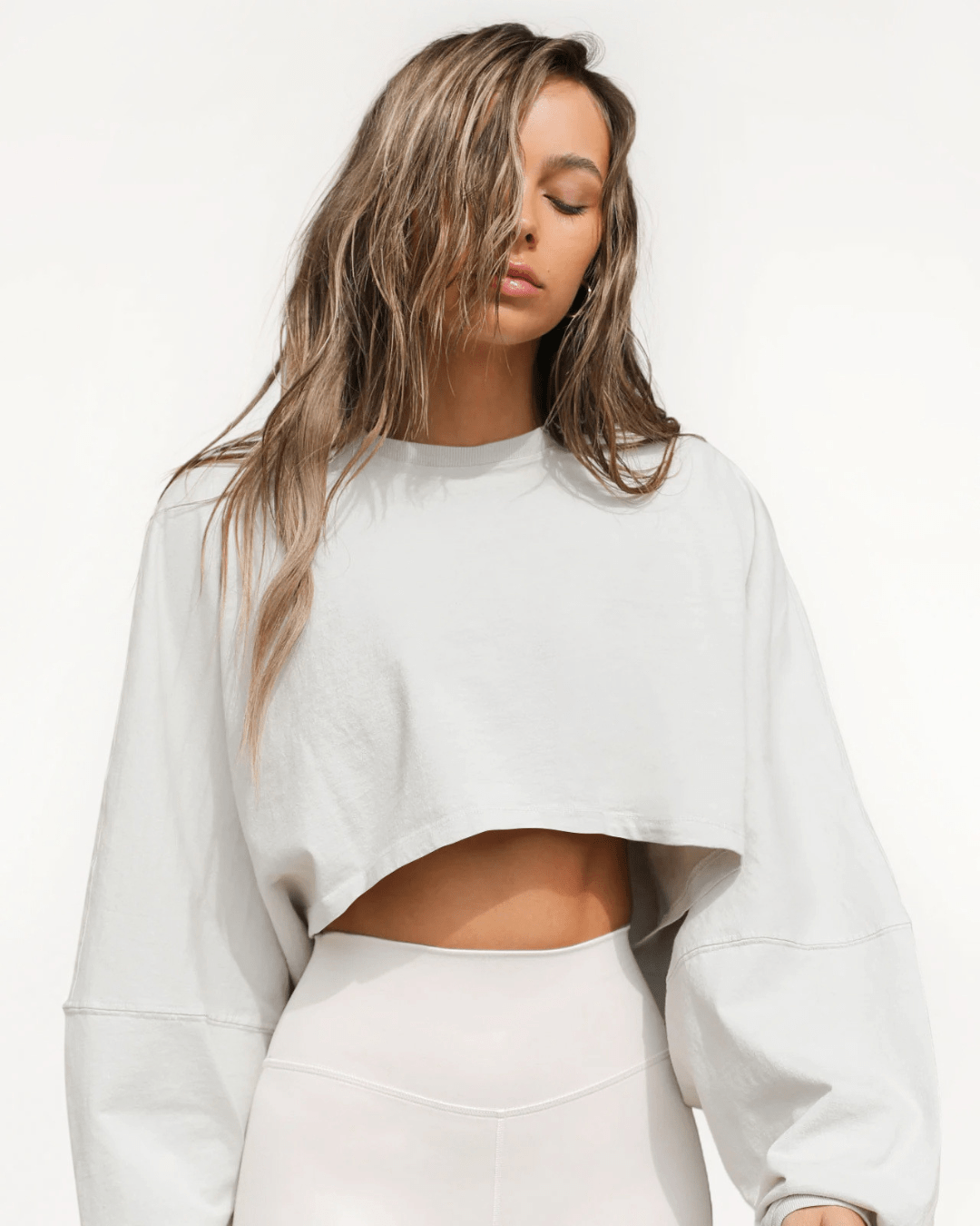 Chic Cropped Sweater