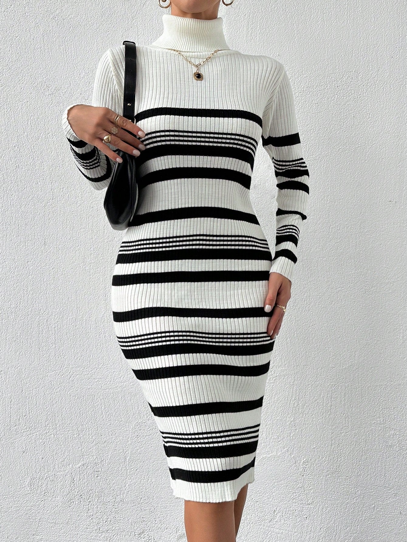 Striped knitted casual dress