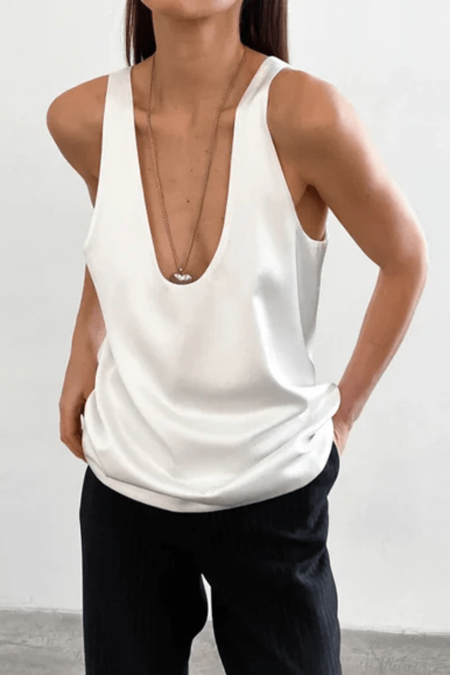 Curve Contour Top