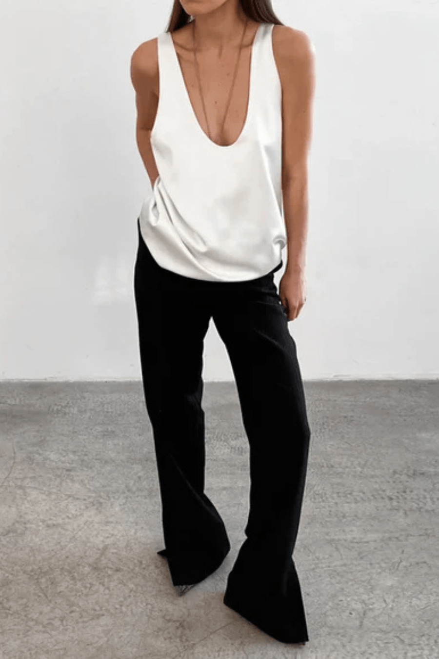 Curve Contour Top