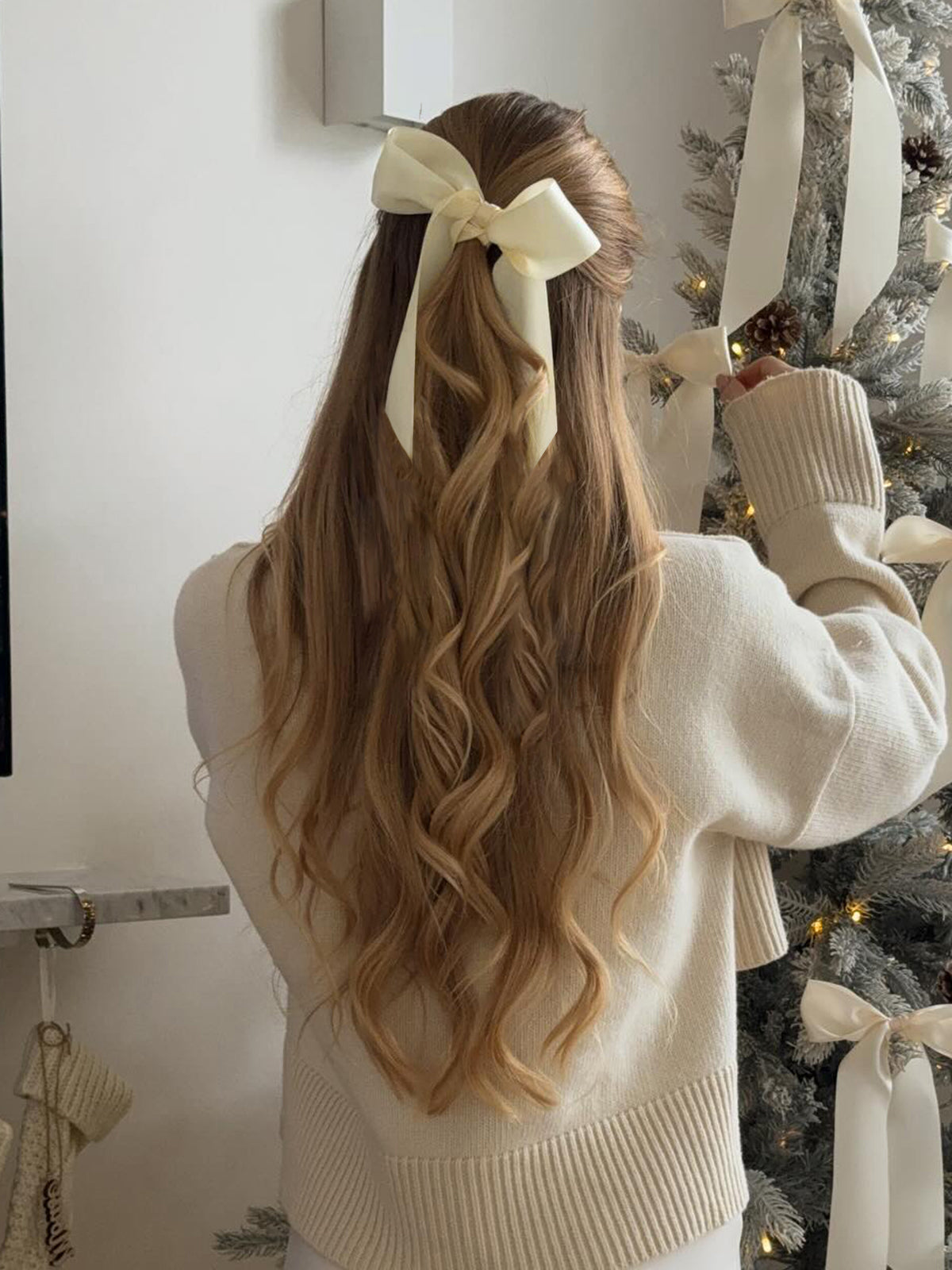 Hair Clip with Bow Decoration 