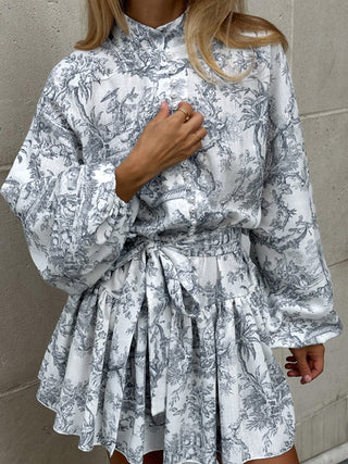 Korte Jurk Met Strik